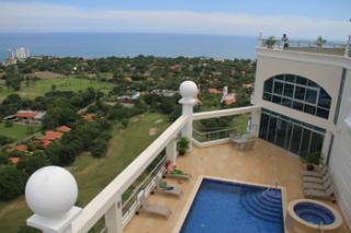 Pool on the Roof (penultimate level)